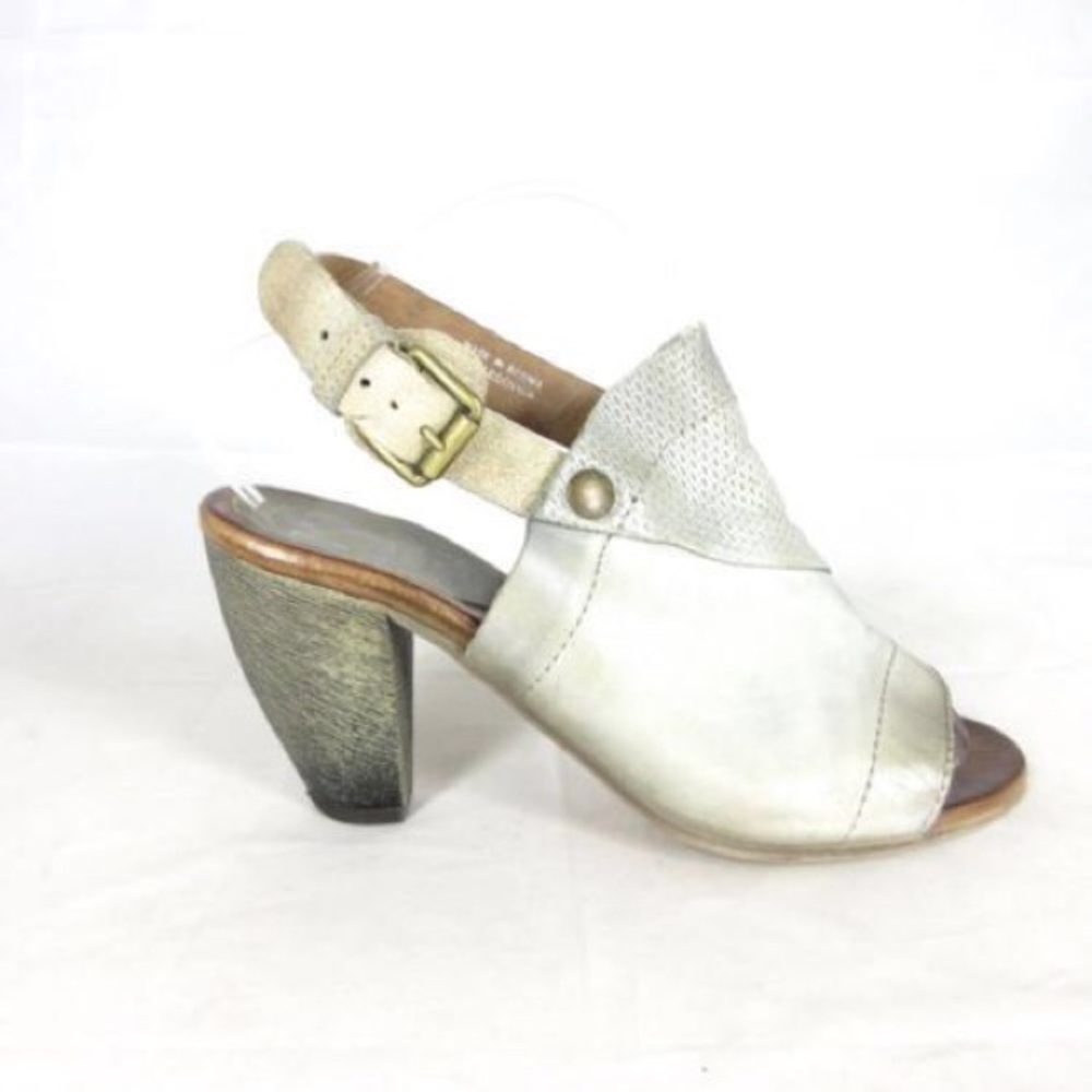 Miz Mooz Grey Verona Collection Leather Slingbacks